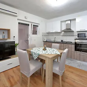 Apartman Doris, Bibinje